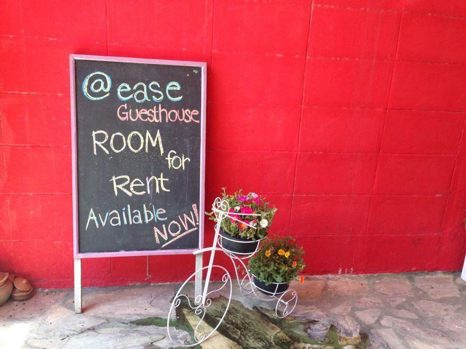 At Ease Guesthouse Патая Екстериор снимка